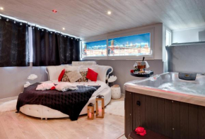 SUITE BROOKLYN JACUZZI